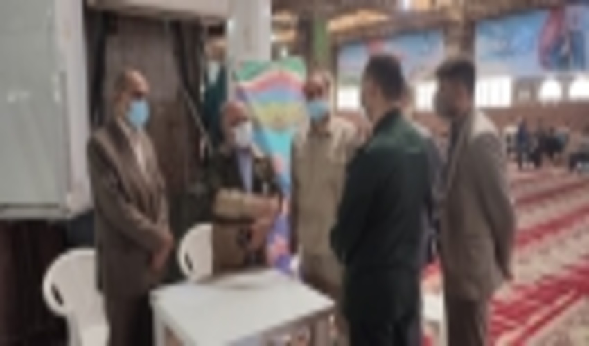 میز خدمت منابع طبیعی خوزستان یادمان شهید کوچری (اولین فرماندار کشوری) در نماز جمعه