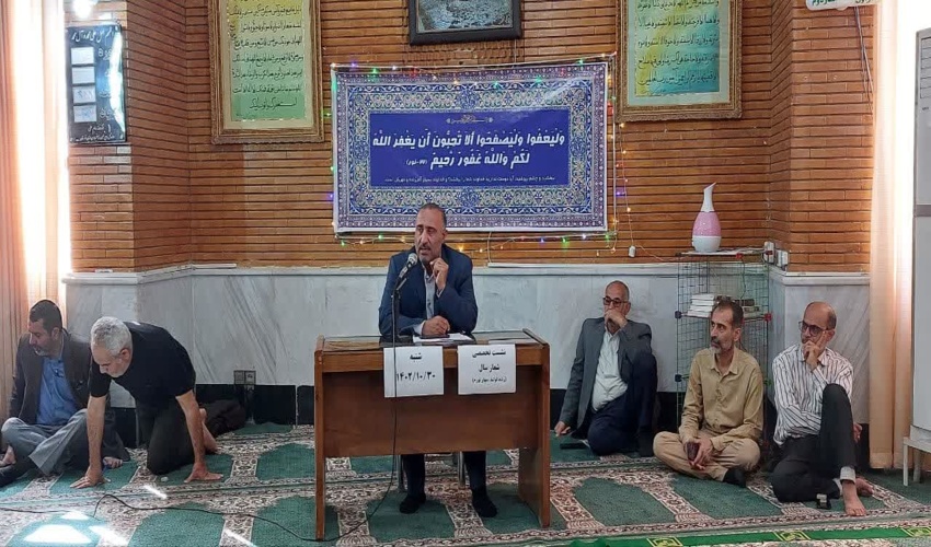 نشست تخصصی شعار سال با حضور مدیرکل منابع طبیعی و آبخیزداری خوزستان برگزار شد