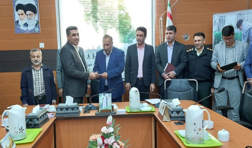 اسد ریاحی به عنوان سرپرست اداره مرتع منابع طبیعی و آبخیزداری خوزستان منصوب شد‌