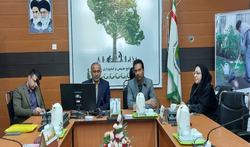 اولین جلسه هم اندیشی  ایران سرسبز_ایران قوی و طرح دانش آموزی شهید عنایت الله مرادی برگزار شد