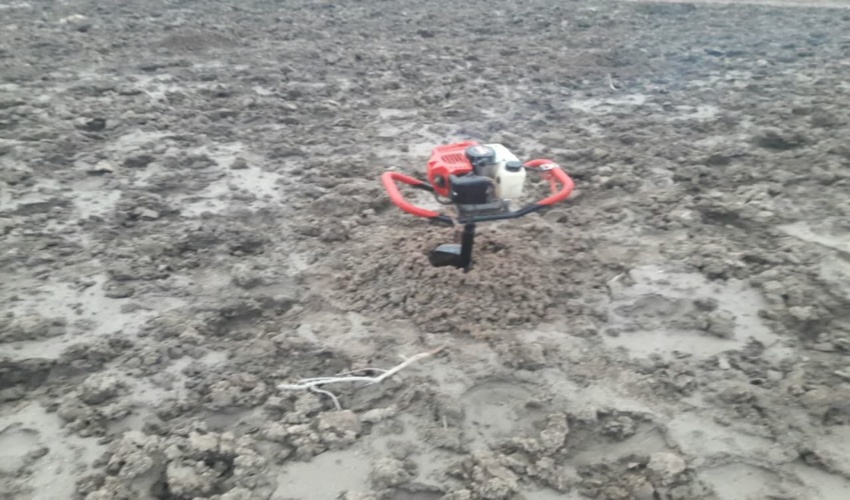 آغاز عملیات چاله کنی در طرح زراعت چوب شهرستان خرمشهر