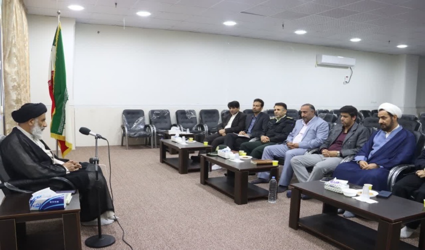 دیدار مدیرکل منابع طبیعی و آبخیزداری خوزستان با امام جمعه شهر اهواز